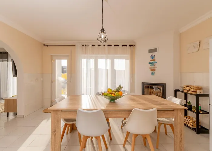 Ls House-a Passos Do Mar *