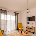 Ls House Villa