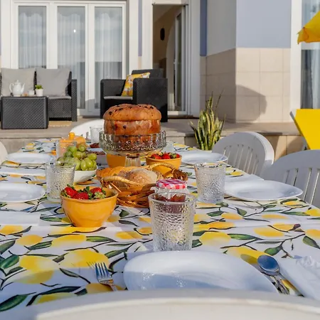 Ls House