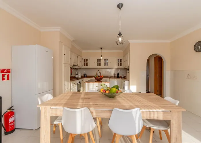 Ls House-a Passos Do Mar Villa A dos Cunhados