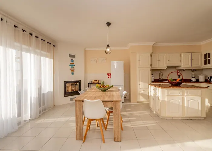 Ls House-a Passos Do Mar Villa *