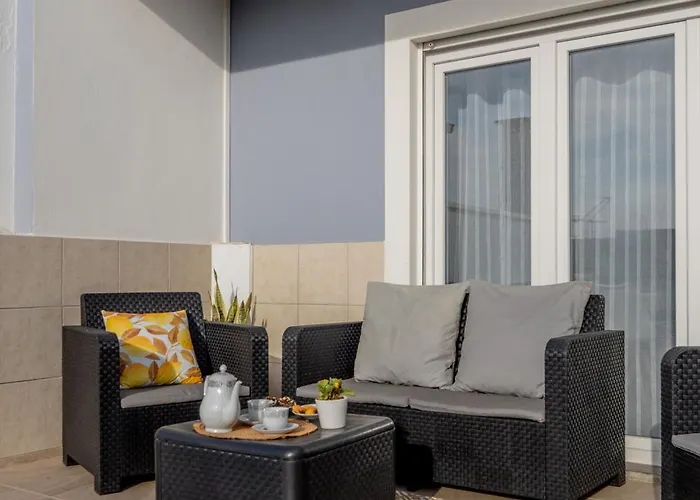 Ls House-a Passos Do Mar Villa