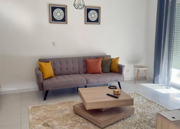 Villa Ls House